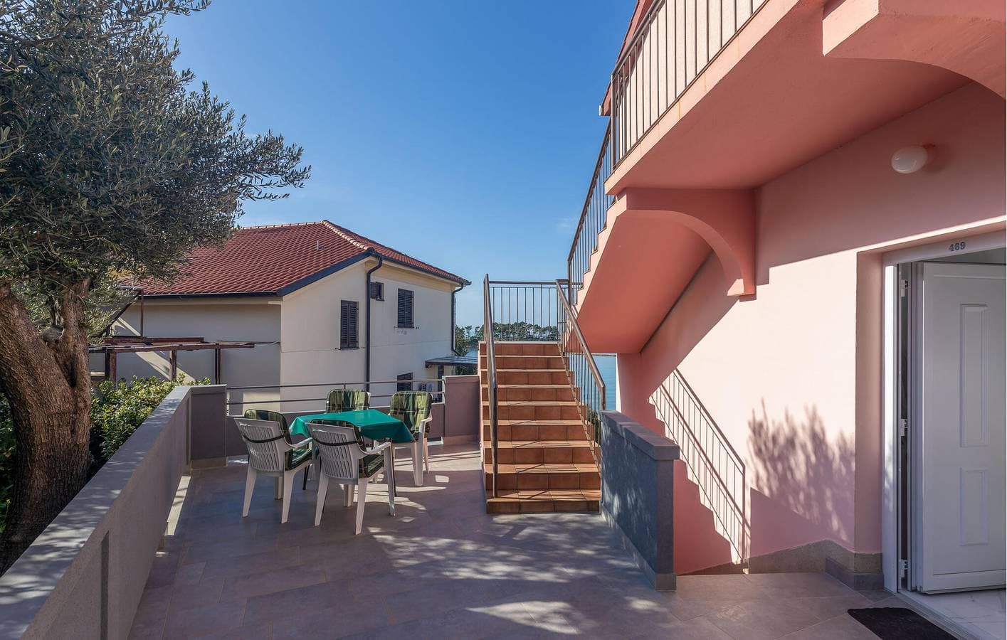 Foto 6 von 25: Gemütliche 70 m² große Wohnung mit Terrasse und WLAN, 1 km vom Strand entfernt