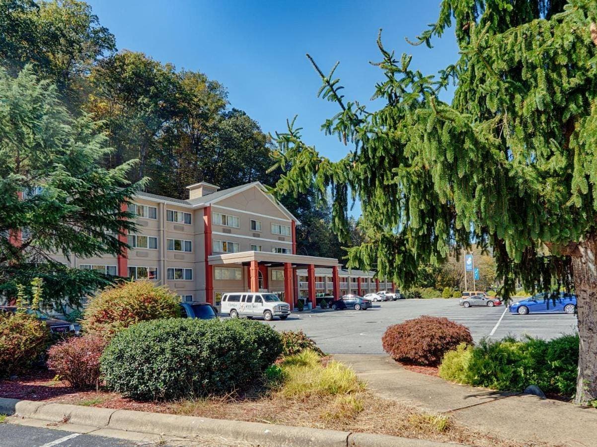 Cherokee Grand Hotel 1