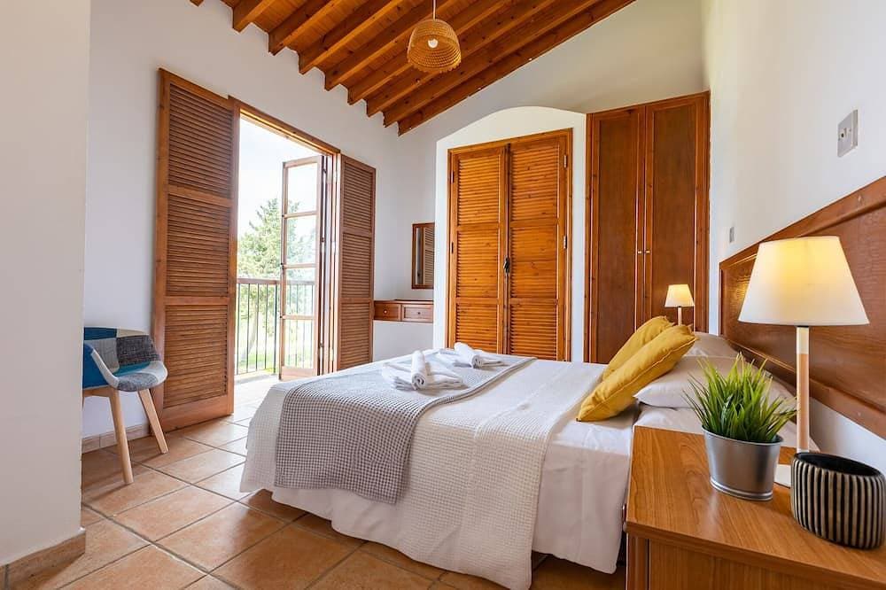 Foto 4 von 30: 3 Bbr Villa mit privatem Pool am Strand, atemberaubende Lage
