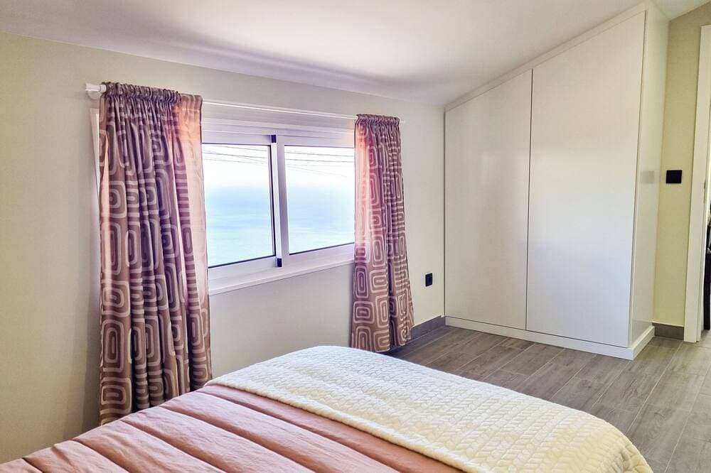 Foto 8 von 30: Betty's House, Ocean and Hillside View