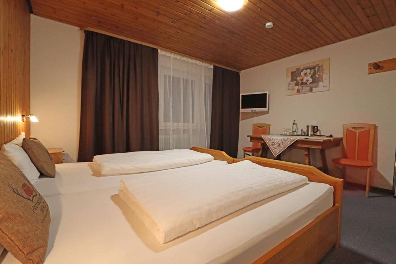 Foto 7 von 12: Standard Double Room