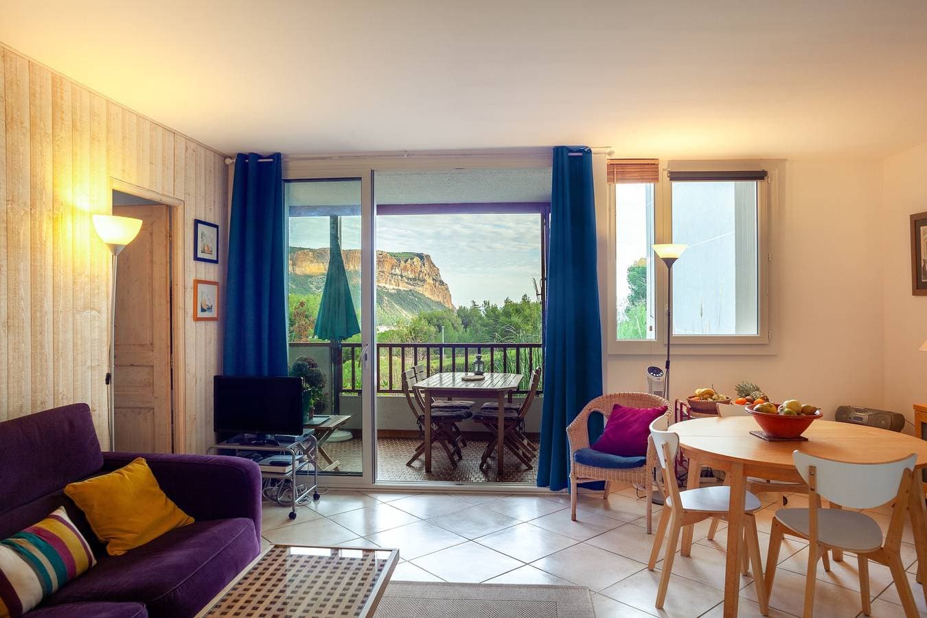 Foto 4 von 22: Appartement „Vue Mer Dans Belle Résidence“ mit Meerblick, Gemeinschaftspool und WLAN