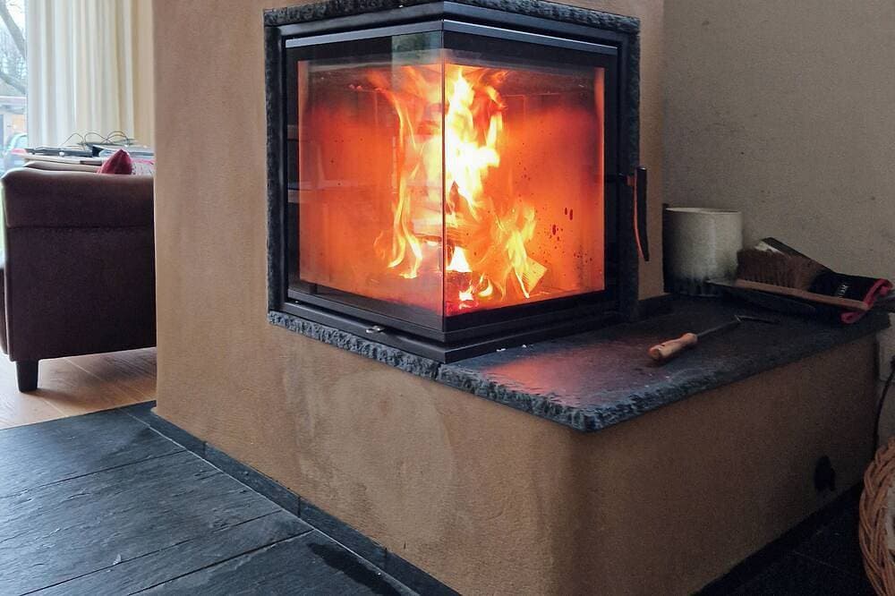 Foto 11 von 30: Holzhaus mit Kamin - Am Forellenfluss