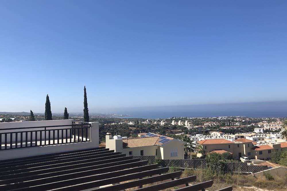 Foto 11 von 13: Fantastic Sea View Apartment With Large Balcony