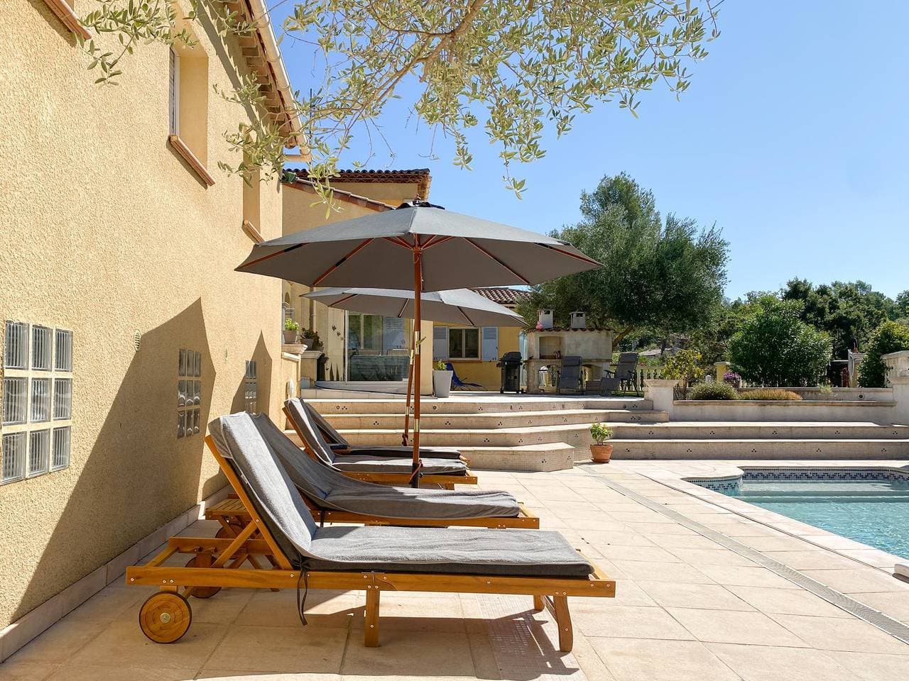 Foto 4 von 31: Schöne Villa mit Privatpool und dorfnah gelegen