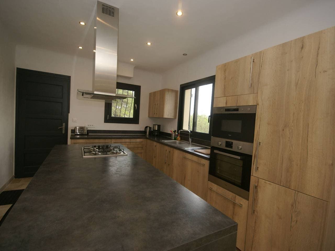 Foto 3 von 40: Ferienhaus in Var mit Privatpool