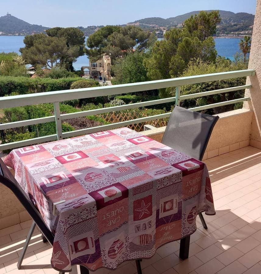 Foto 4 von 30: Apartment with Sea View