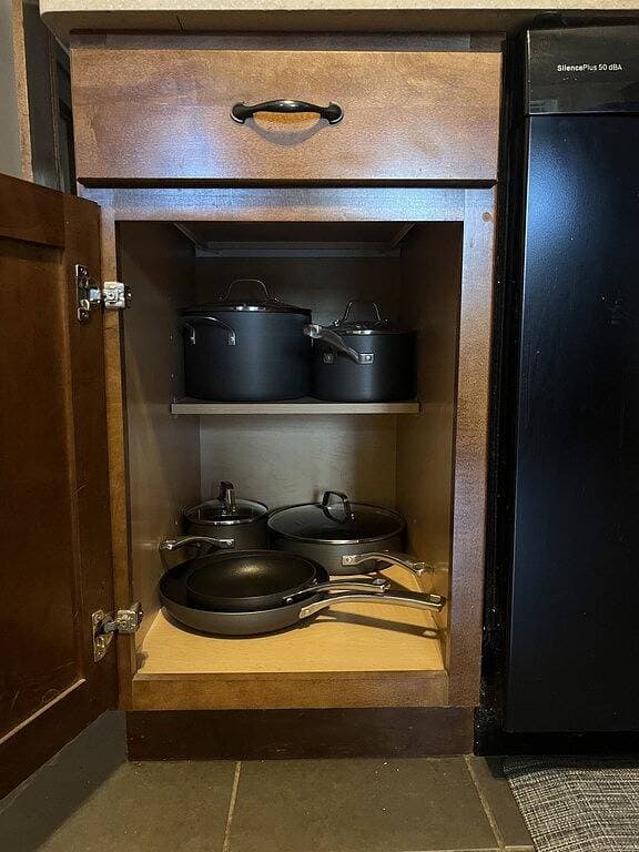 Foto 11 von 25: Stylish, Inviting 2-Br near Logan Square and Wrigley Field