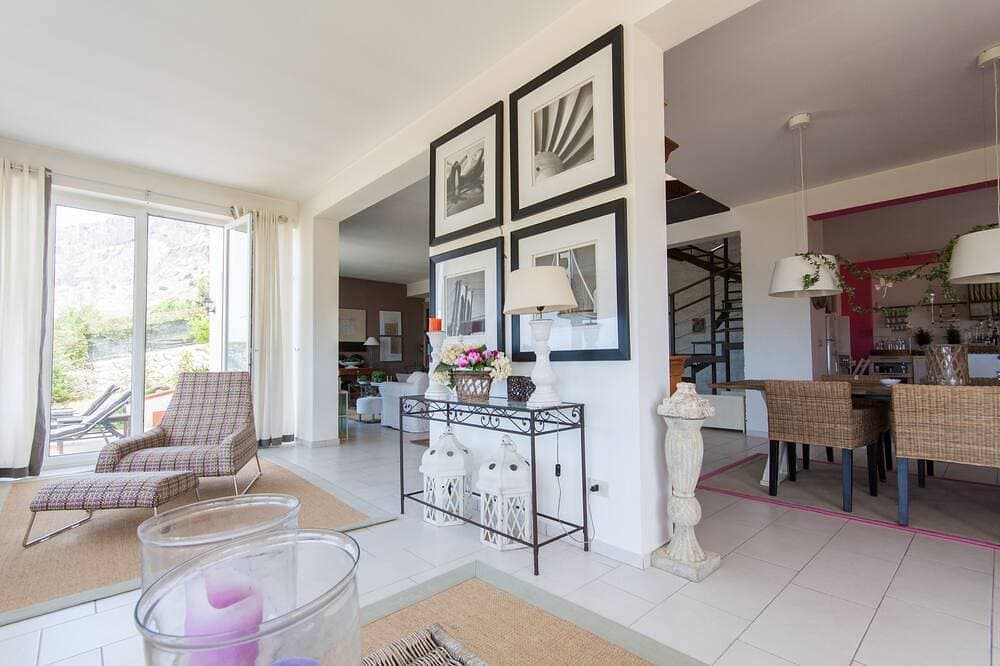 Foto 12 von 30: Villa zwischen Meer und Berg mit privatem Pool und Meerblick mit privatem Pool