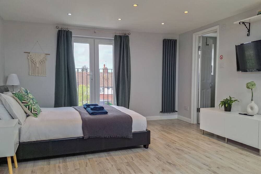 Foto 4 von 25: New 2 bedrooms with private en-suite near Heathrow