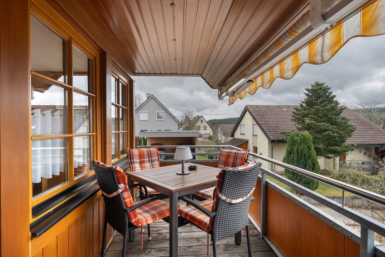 Foto 6 von 32: Ferienwohnung mit 2 Schlafzimmern mit privater Terrasse, Balkon und Garten