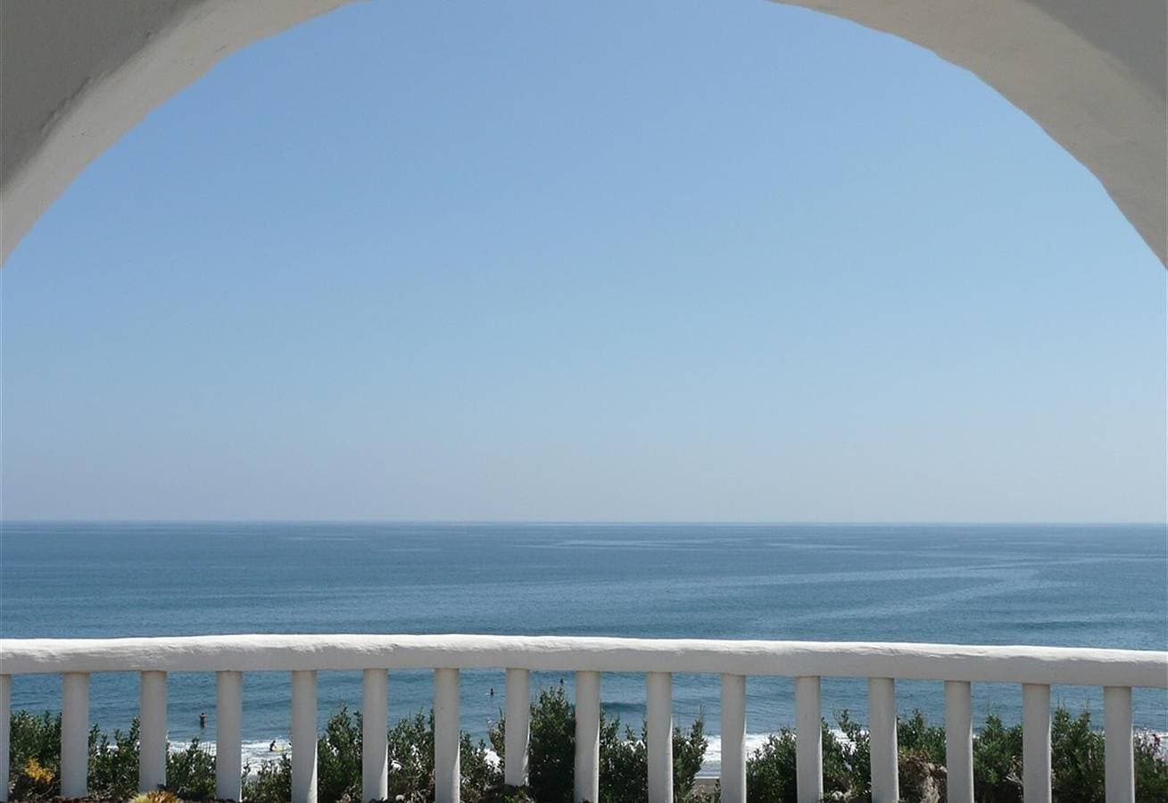 Foto 6 von 33: Wunderschöne Villa am Strand mit Meerblick, privatem Pool und WLAN