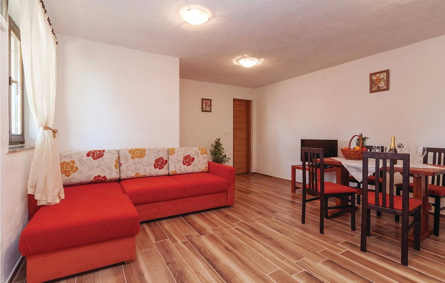 Foto 8 von 24: Charmante Wohnung mit Terrasse und Parkplatz, 400 m von der Küste entfernt