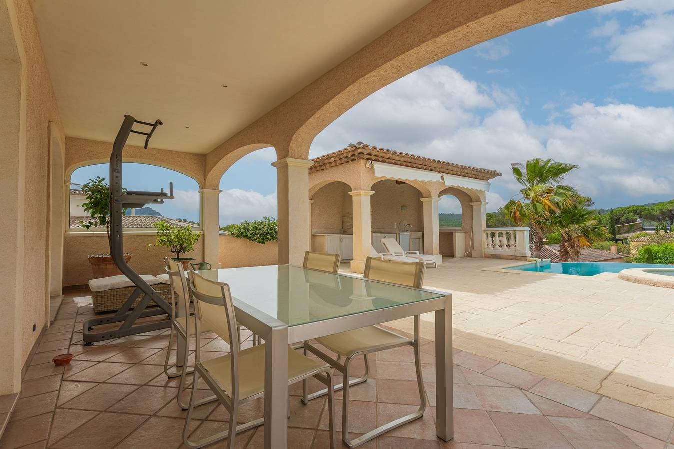 Foto 13 von 20: Villa „Bonheur“ mit privatem Pool, WLAN und Klimaanlage