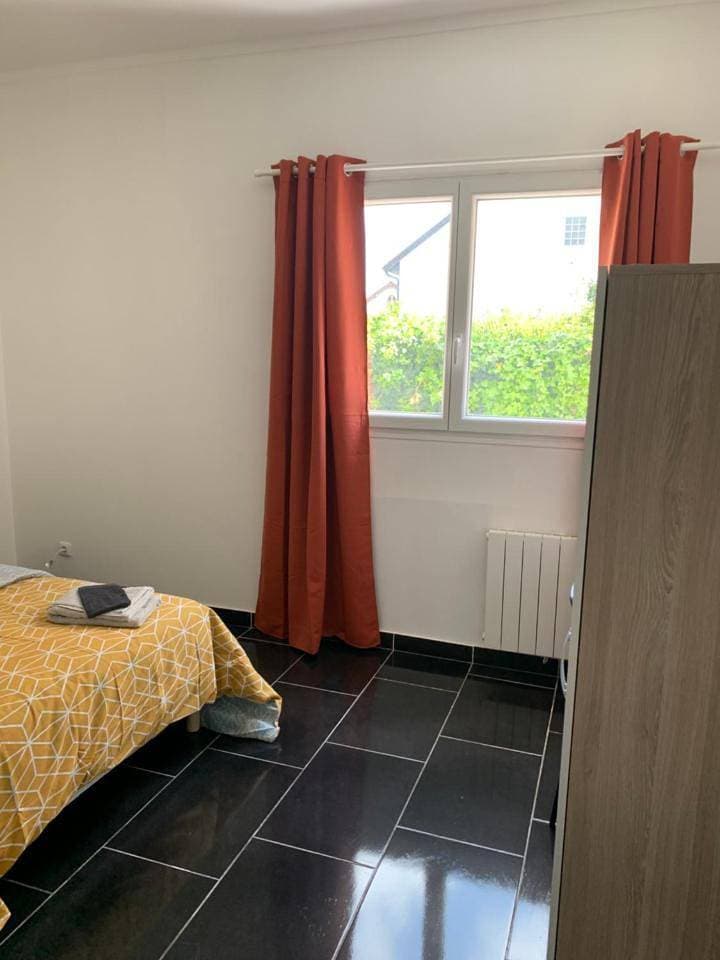 Foto 8 von 8: Double Room with Shared Bathroom