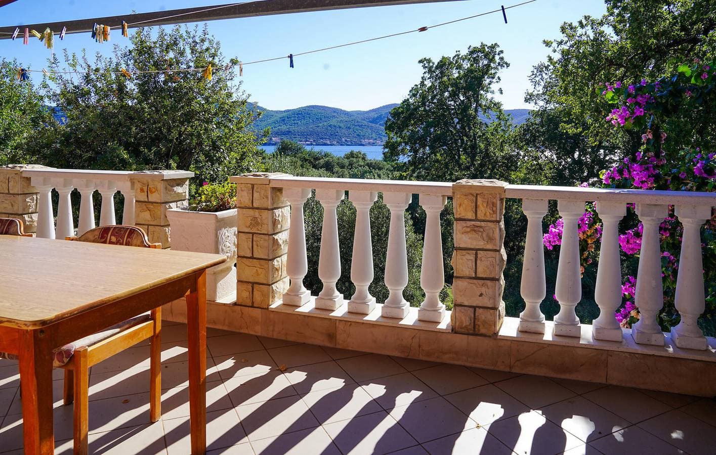 Foto 6 von 20: Gemütliche Ferienwohnung mit Terrasse, WLAN und Parkplatz in der Nähe des Strandes Tri Žala