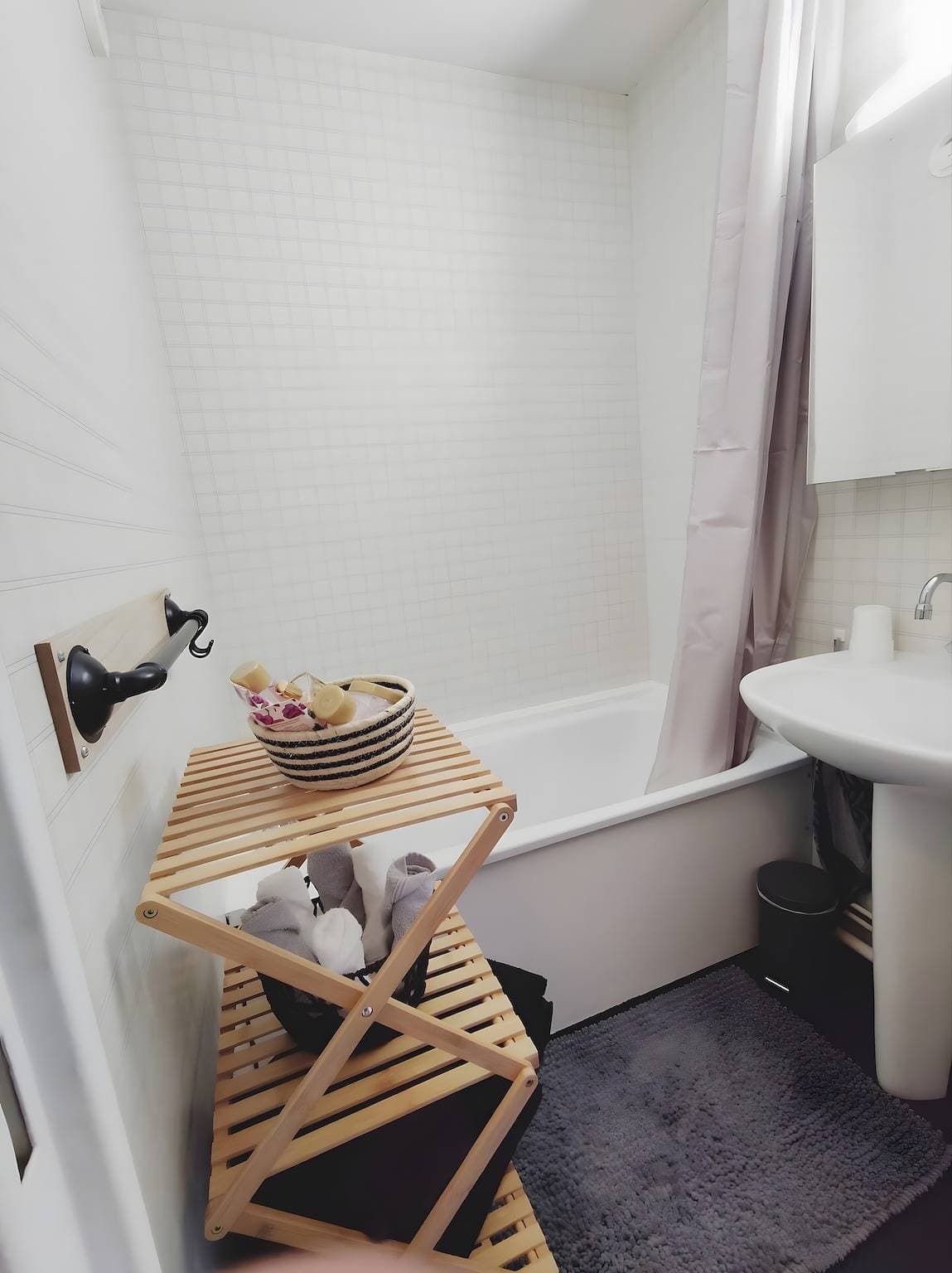 Foto 9 von 24: Appartement 'Studio Im Herzen von Praloup' mit Bergblick und Privater Terrasse
