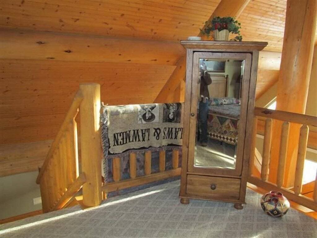 Foto 13 von 20: Blockhaus mit 2 Schlafzimmern im Herzen von Black Hills