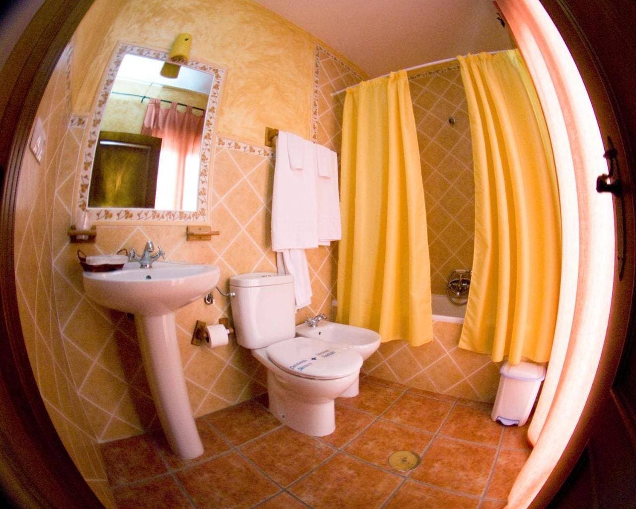 Foto 4 von 37: Twin Room