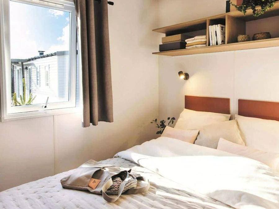 Foto 12 von 56: La Clape Village  - Mobilheim 6 personen - Privilege - Clim - TV - Lv - Fußgängerzone