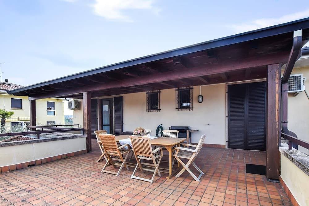 2 bedroom beautiful home in Cisano di Bardolino 1
