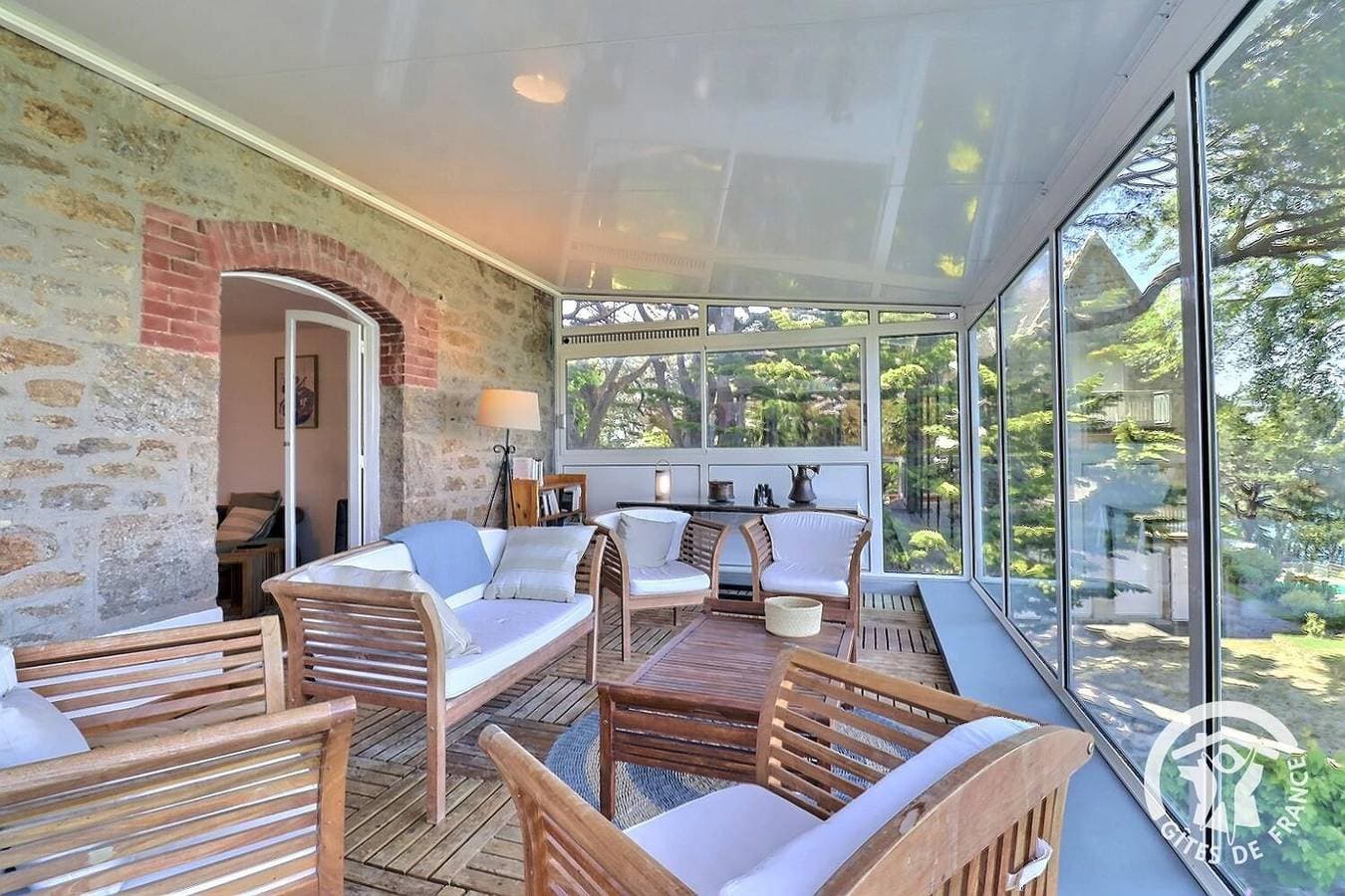 Foto 4 von 48: Villa Beaufeuillage