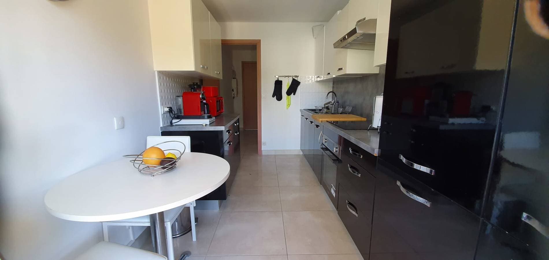 Foto 9 von 20: Ferienwohnung für 4 Personen mit Terrasse