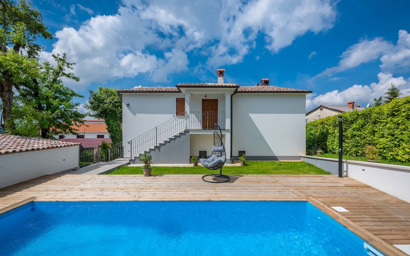 Foto 6 von 27: Sonnige Villa mit Privatpool, Jacuzzi, Ping-Pong, Spielplatz, Babybett