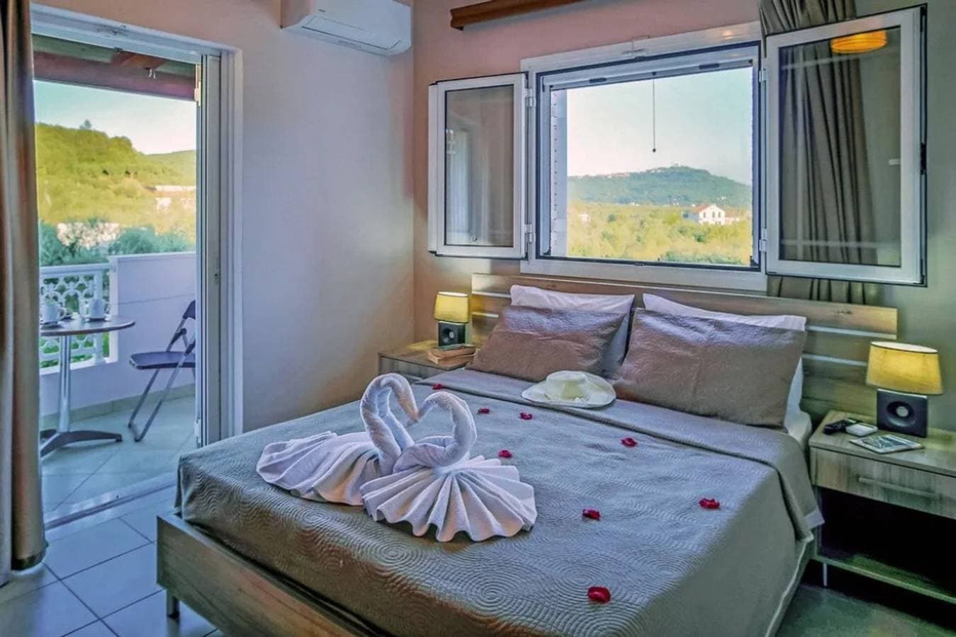 Foto 2 von 12: Ferienwohnung für 2 Personen mit Balkon