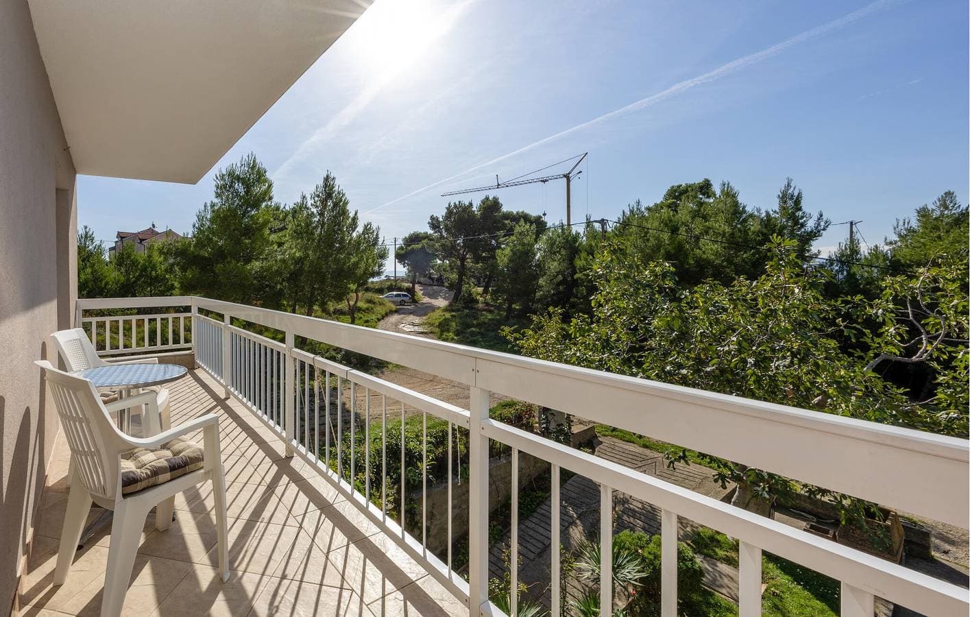 Foto 8 von 20: Charmantes Apartment mit Terrasse, WLAN, Parkplatz, 600 m vom Strand entfernt