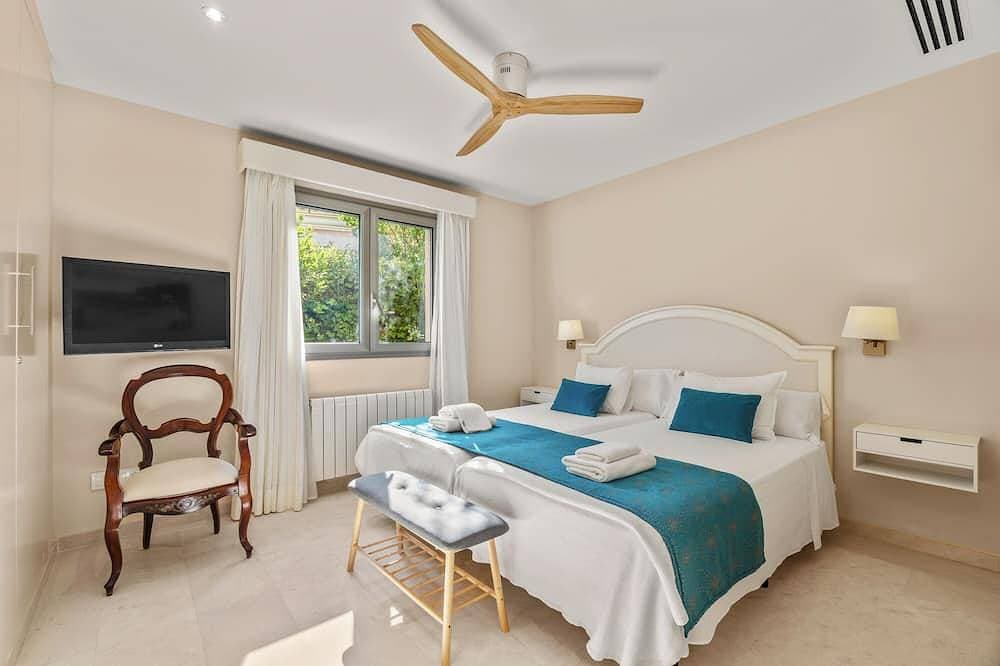 Foto 2 von 23: Sensationelle Bellviure Luxury Villa  bei Marratxi mit privatem Salzwasserpool
