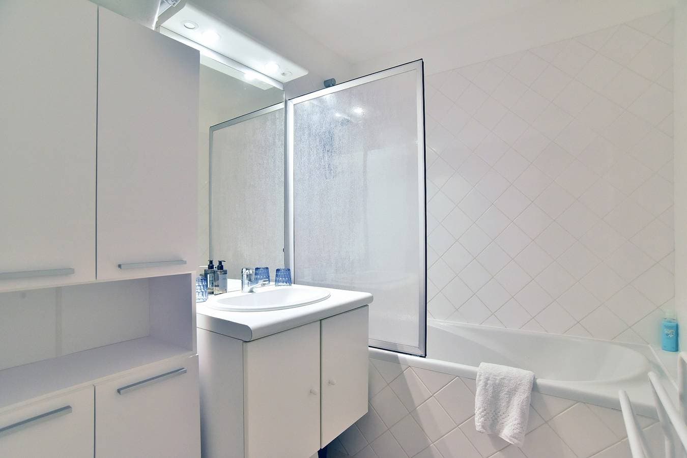 Foto 6 von 12: Ferienwohnung für 5 Personen mit Garten