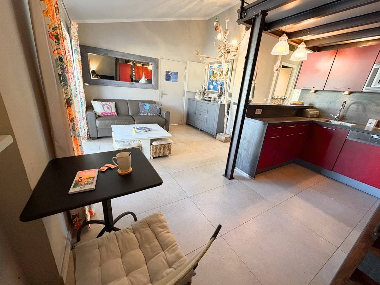 Foto 5 von 20: Renovierte Wohnung mit Internet, 2 Schlafzimmer, Parkplatz in Port Grimaud