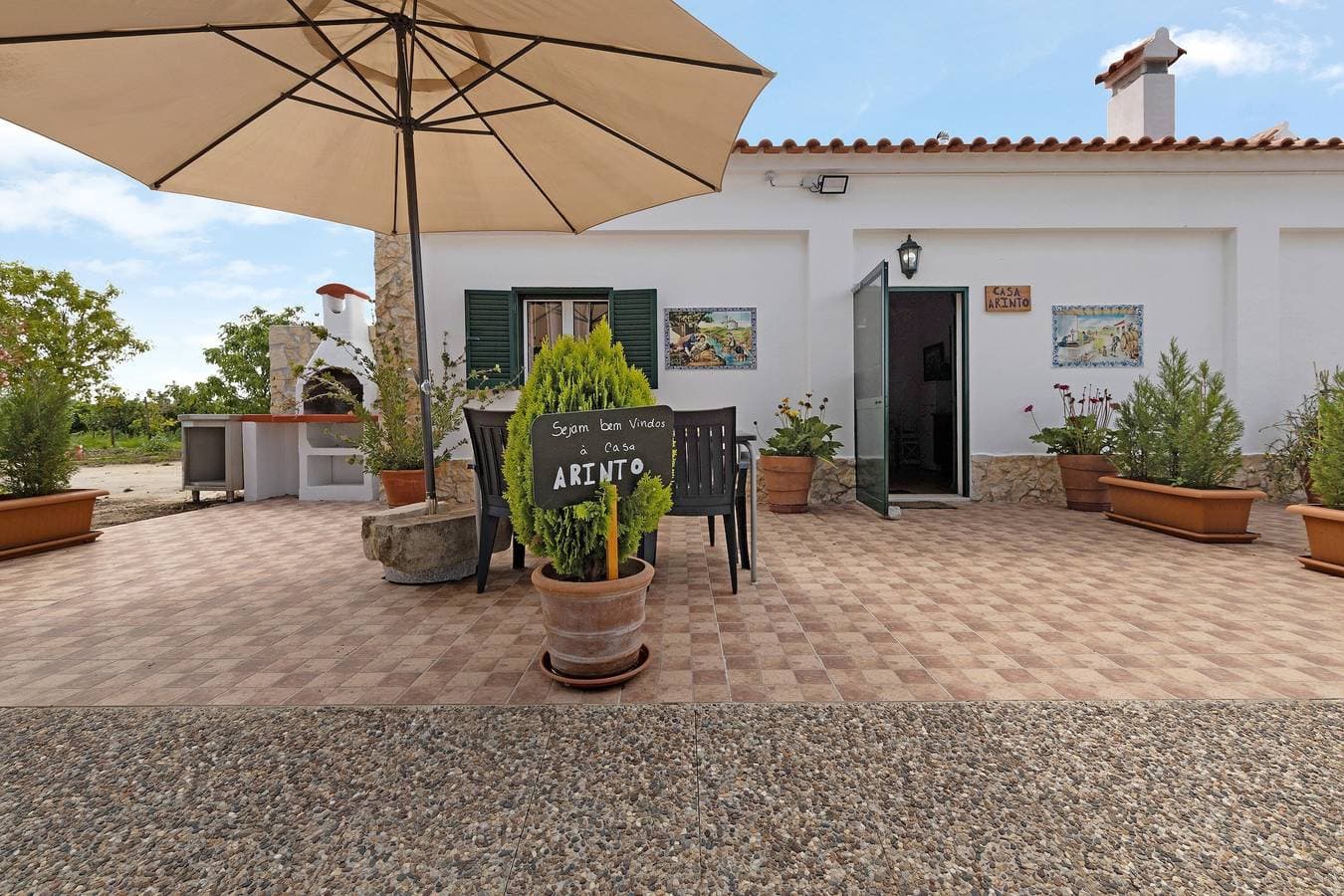 Foto 2 von 23: Casa Arinto – Geräumiges, ruhiges Refugium zwischen Weinbergen mit Lounge & Gemeinschaftspool