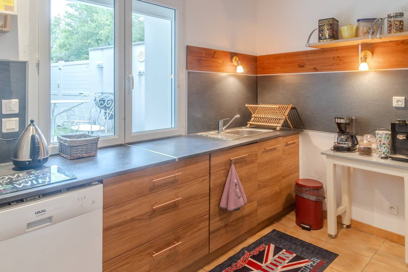 Foto 8 von 23: Ferienhaus 'La Maison D'Éloi' mit Gemeinschaftspool, privater Terrasse und WLAN