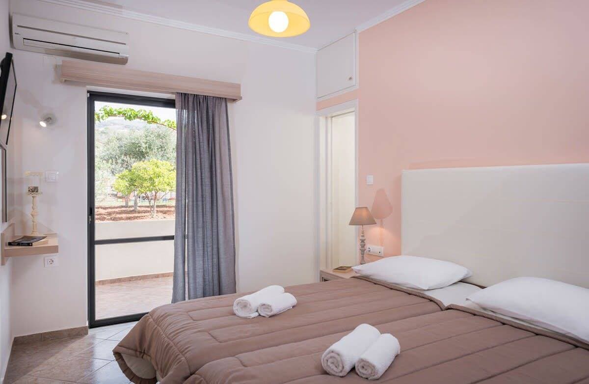 Foto 12 von 36: Ferienwohnung für 4 Personen mit Garten
