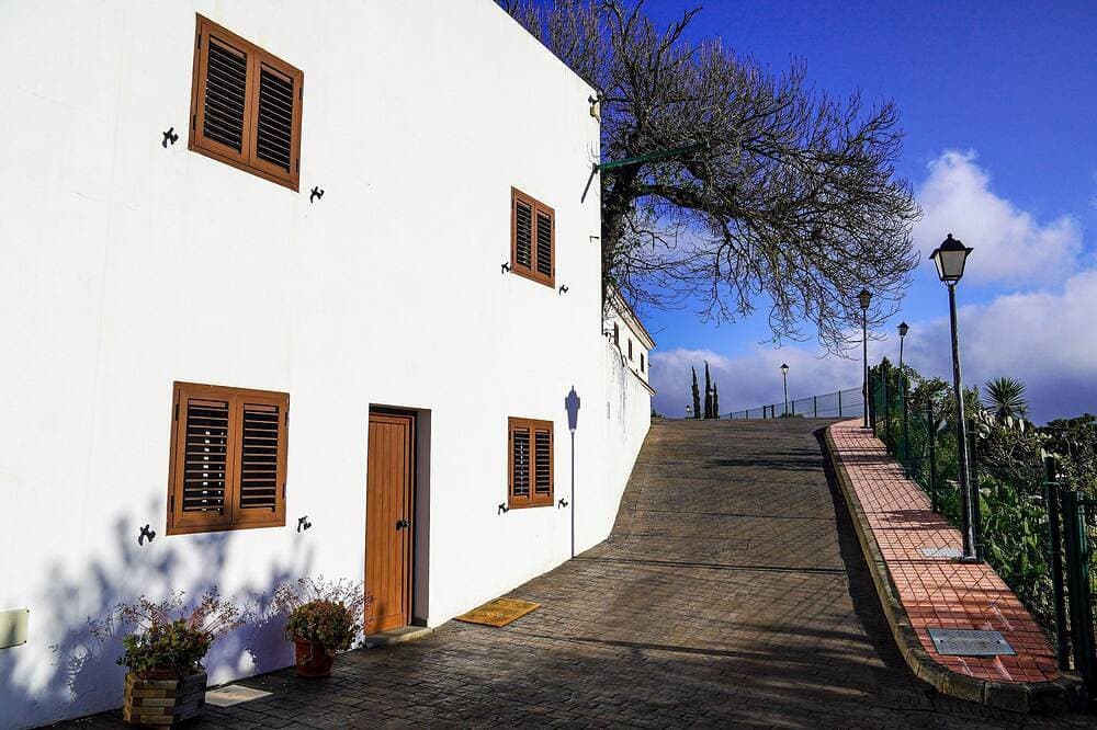 Foto 13 von 30: Rural house, located in a quiet environment and surrounded by greenery