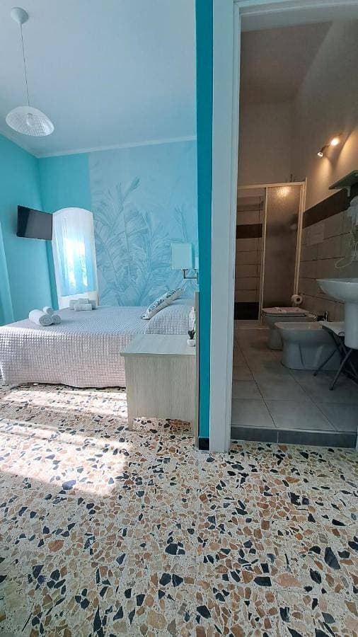 Foto 5 von 14: Double or Twin Room with Private Bathroom