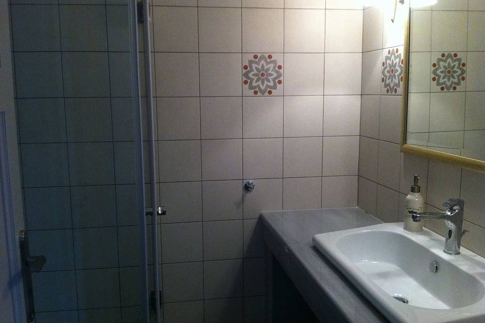 Foto 2 von 10: One bedroom apartment with sea view in Molyvos