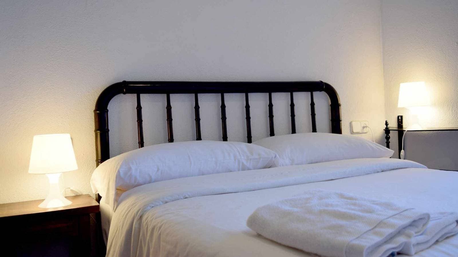 Foto 11 von 43: Ferienwohnung 'Mas El Carrer - Blau' mit Gemeinschaftspool, Gemeinschaftsgarten und Wi-Fi