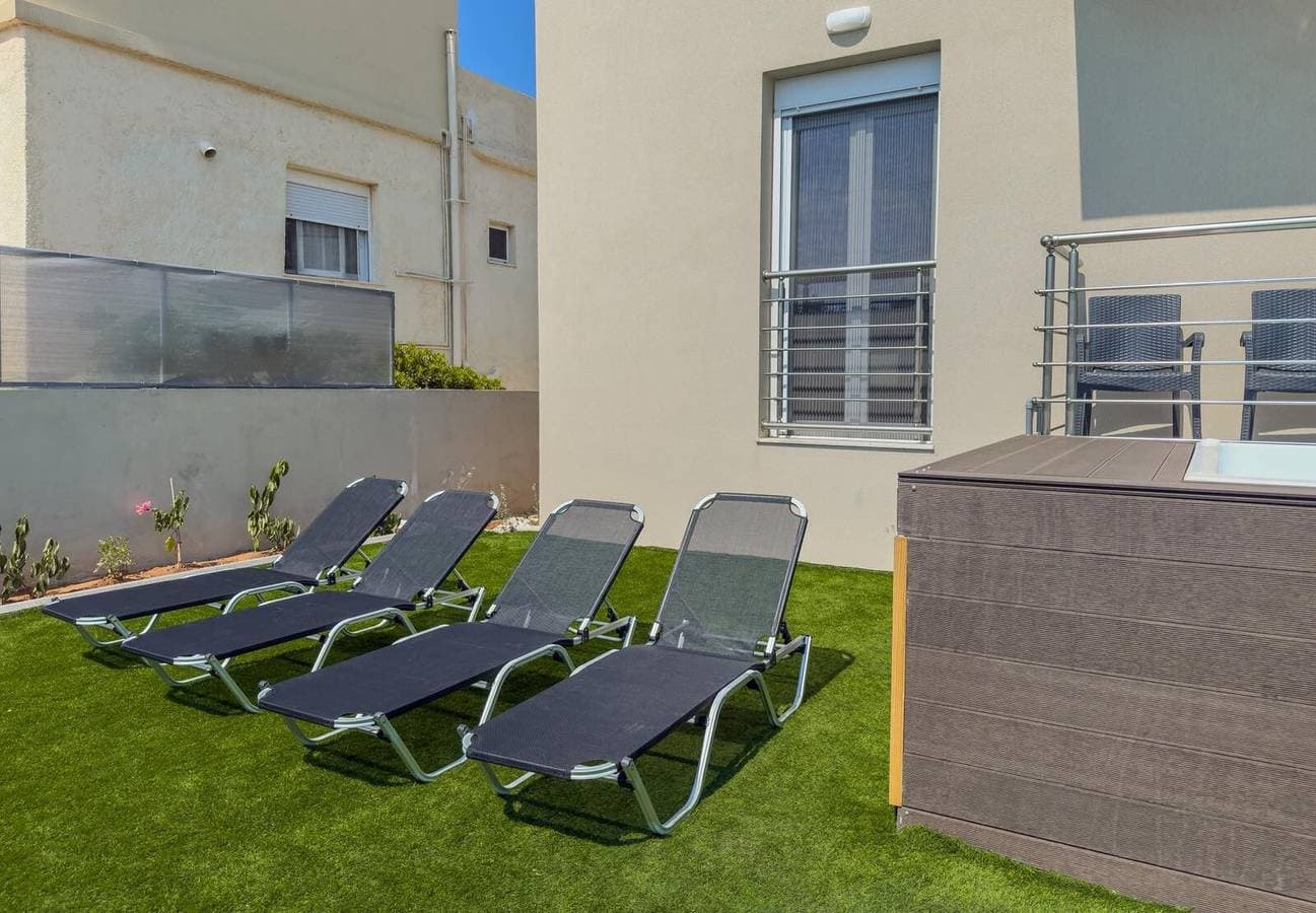 Foto 7 von 29: Eligio Luxury Residence mit privatem Whirlpool & Meerblick