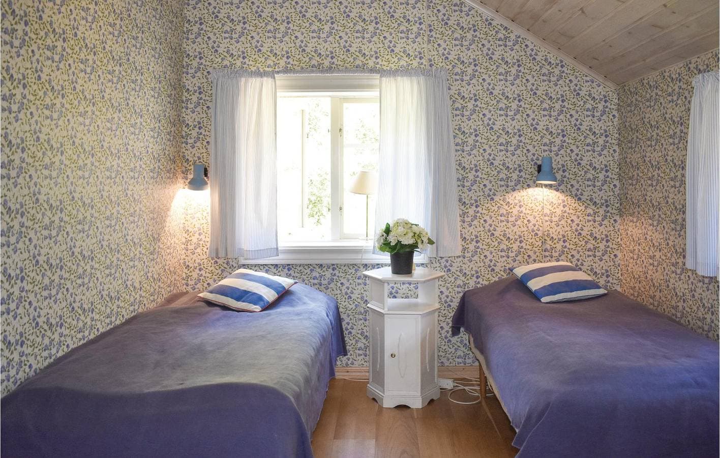 Foto 9 von 16: Ferienhaus für 4 Personen mit Terrasse