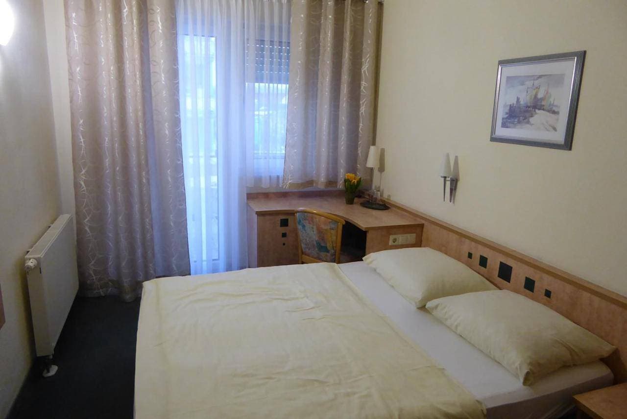 Foto 6 von 38: Double or Twin Room with View