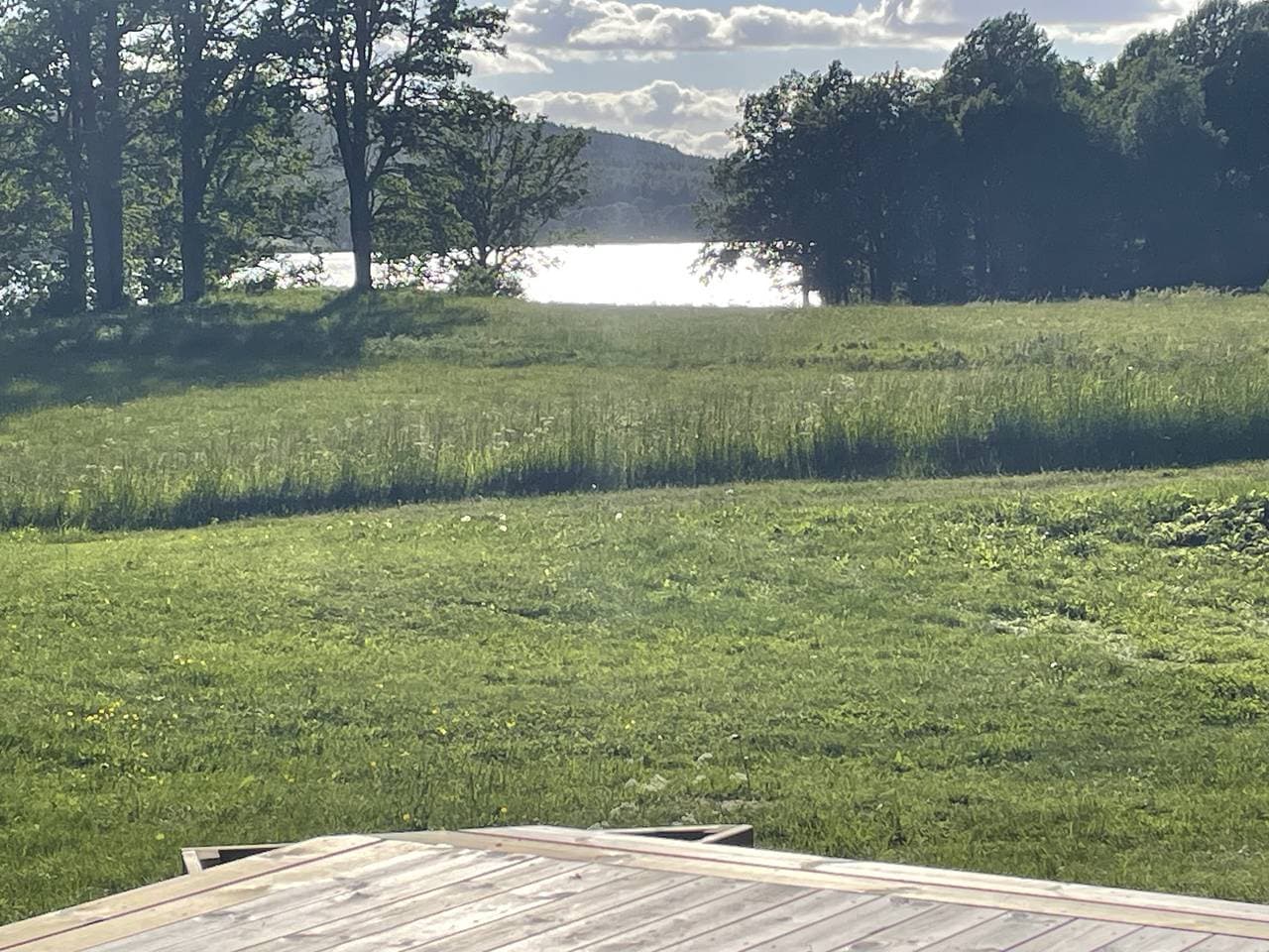 Foto 13 von 28: Ferienhaus mit Seeblick am See Lelången mit Boot