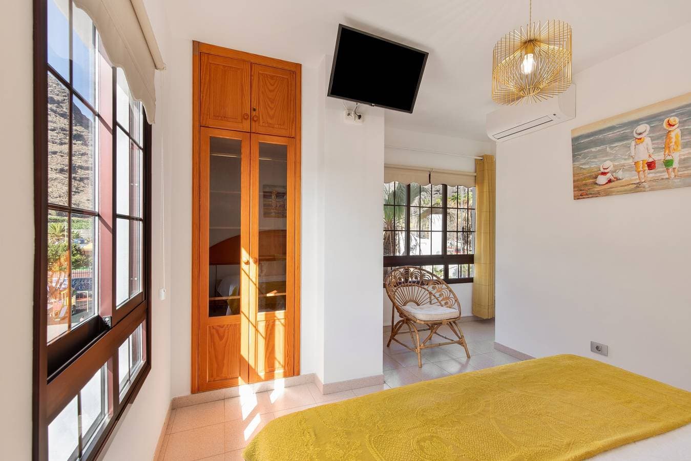 Foto 9 von 29: Ferienwohnung 'Orion Beach' mit Meerblick, privater Terrasse und Wi-Fi