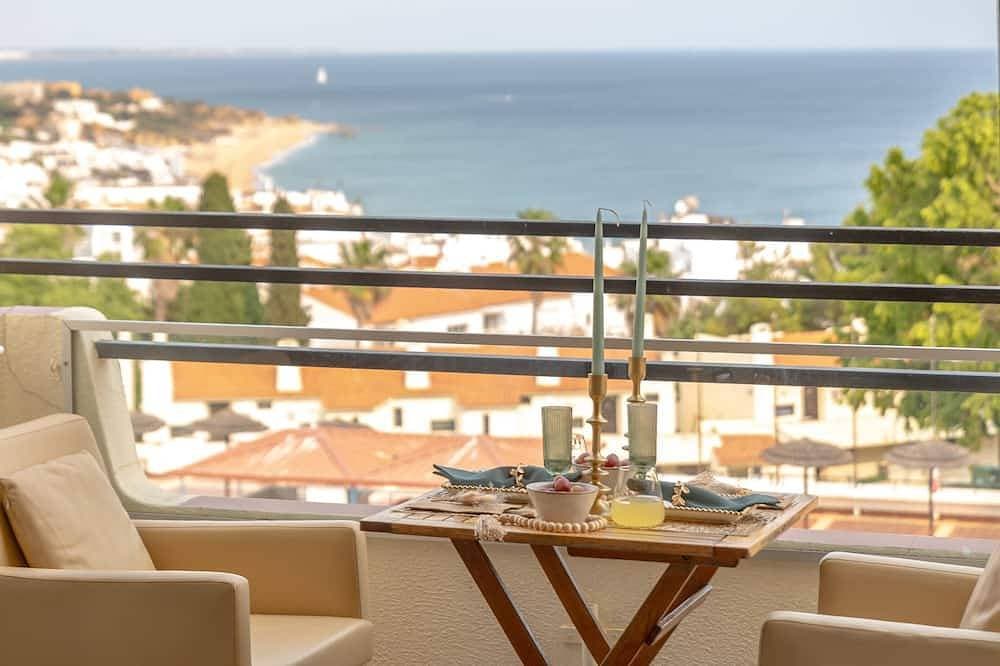 Ocean glimpse - Private condominium 1