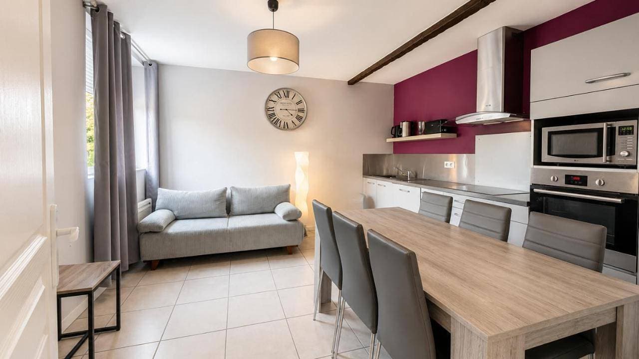 Spacieux appartement climatisé deux chambres 1