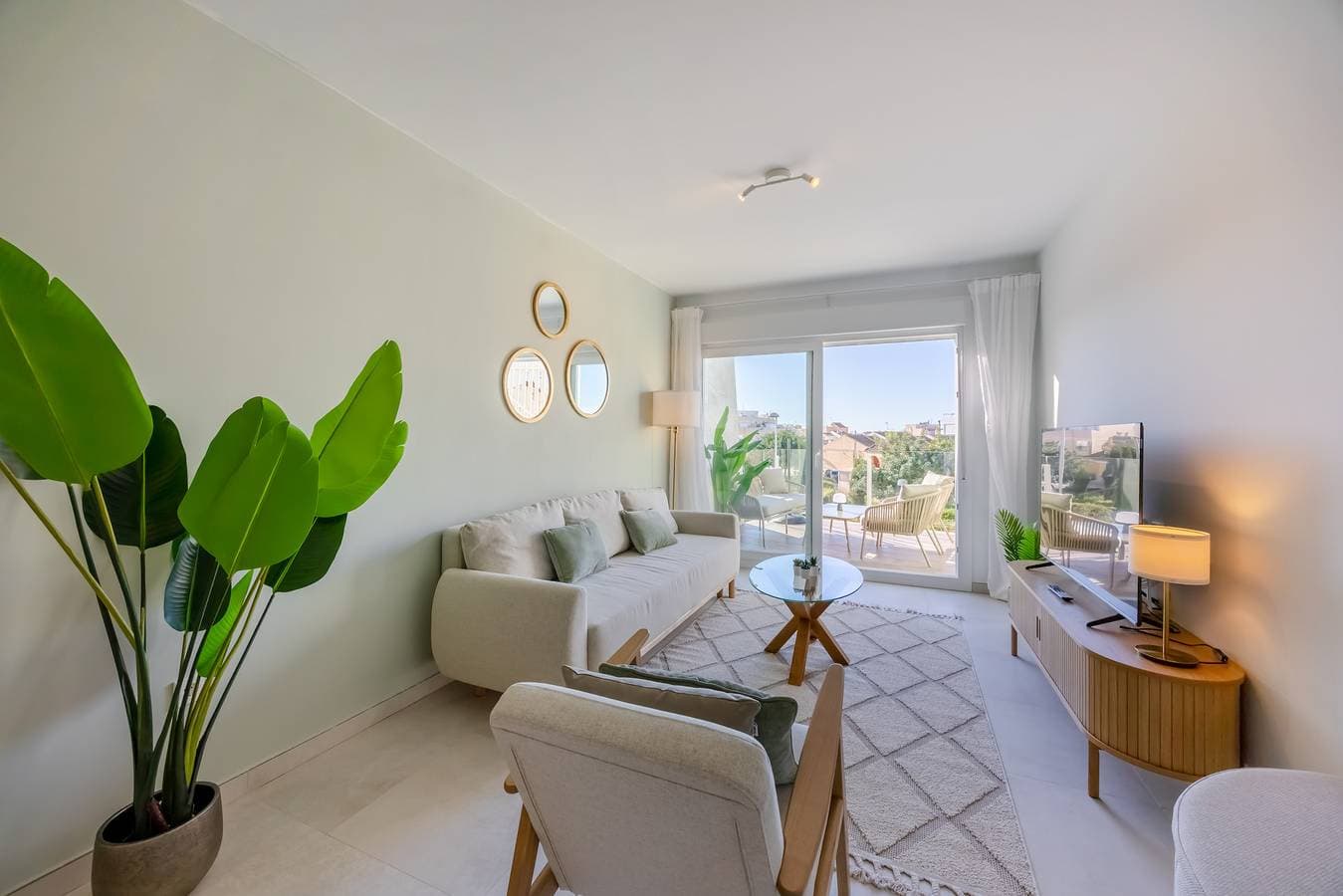 Foto 10 von 59: Marina Garden – Wunderschönes Apartment mit privatem Jacuzzi