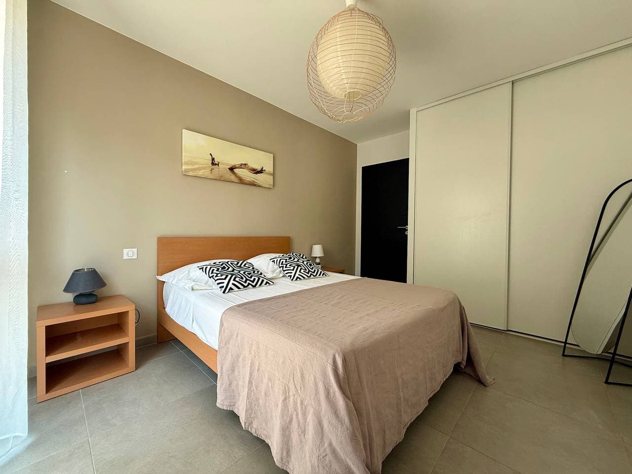 Foto 5 von 19: Ferienwohnung für 8 Personen mit Terrasse