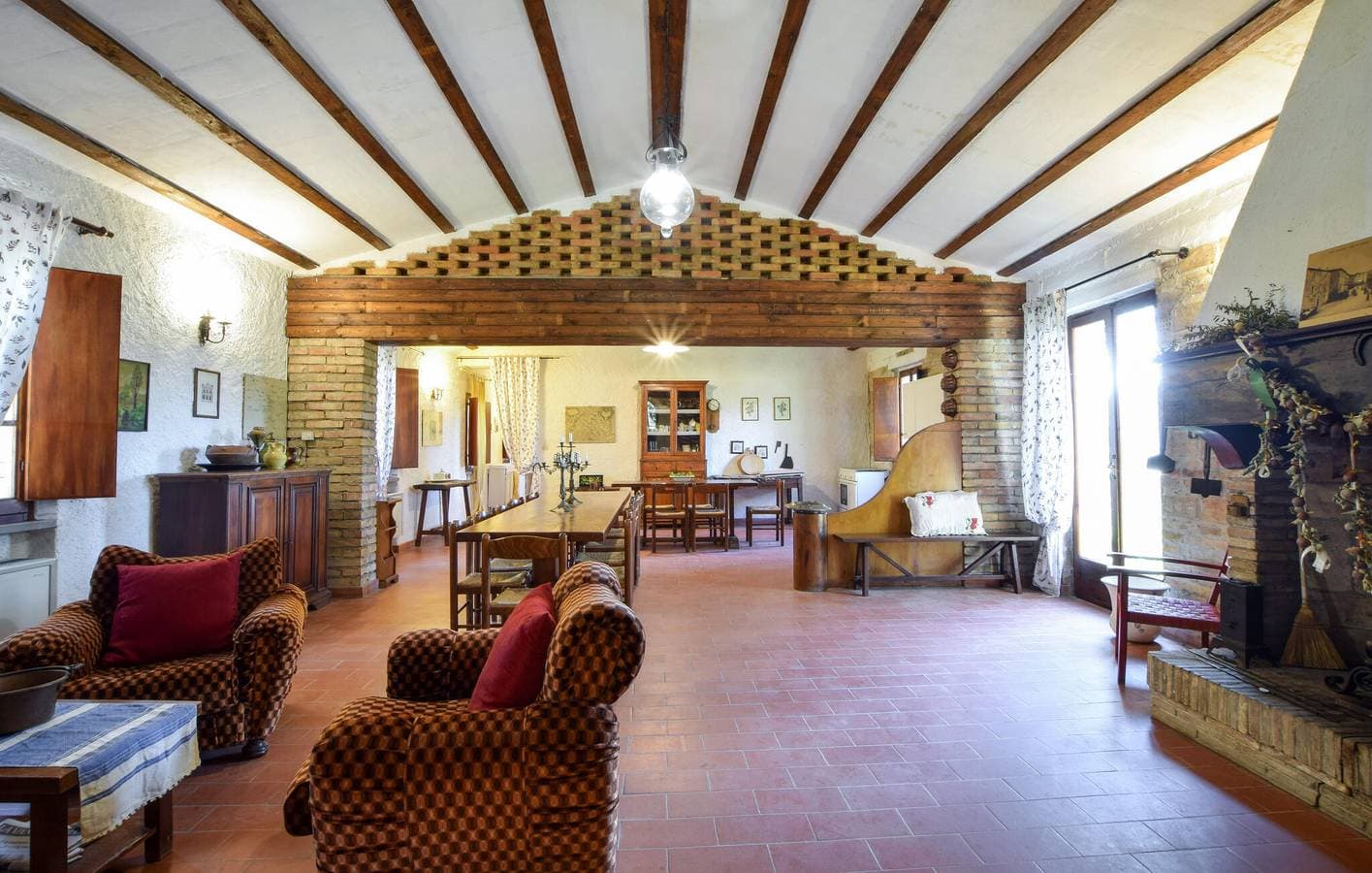 Foto 5 von 26: Gemütliche Wohnung mit Pool, Garten, Parkplatz